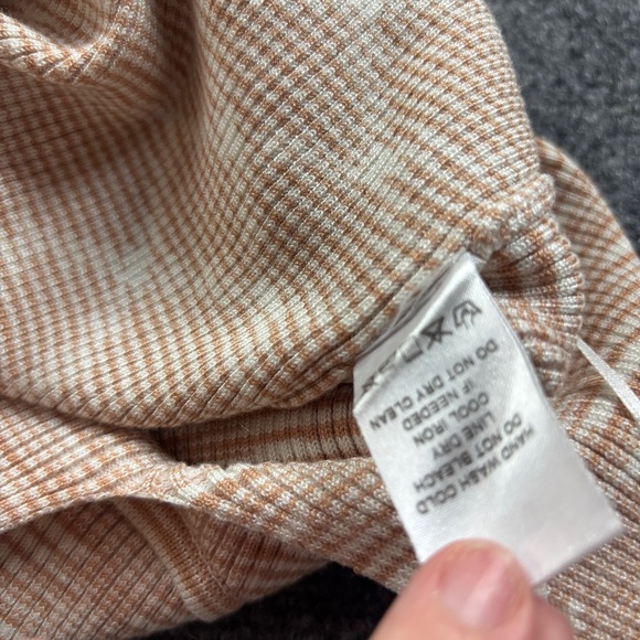 MISS LOVE Women’s Knit cami Crop Top Brown/White Knit size: Medium - Picture 6 of 7